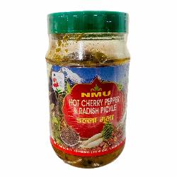 Mula ko achar with dalle khursani 
