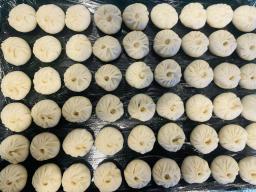 Hand made Chicken momo with chatni 30 piece 